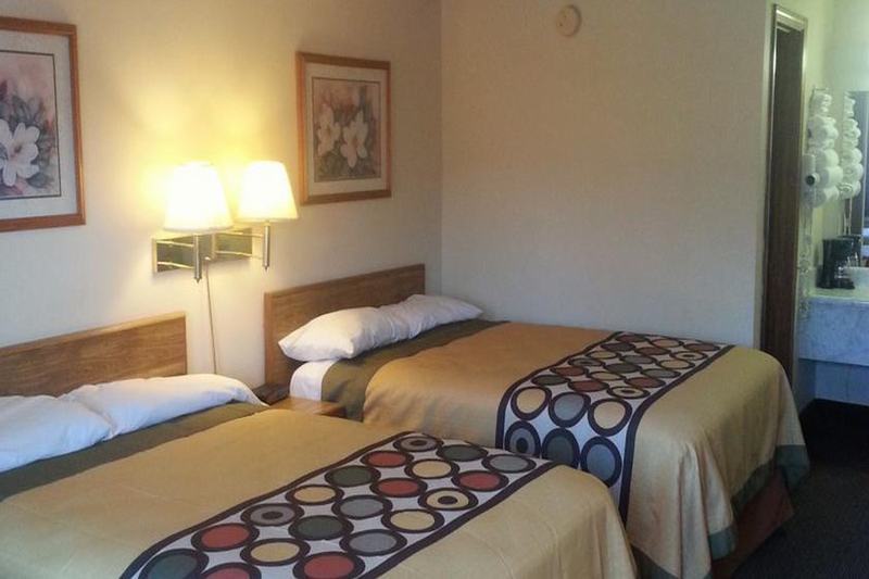 Super 8 By Wyndham Clarksville Ar Luaran gambar